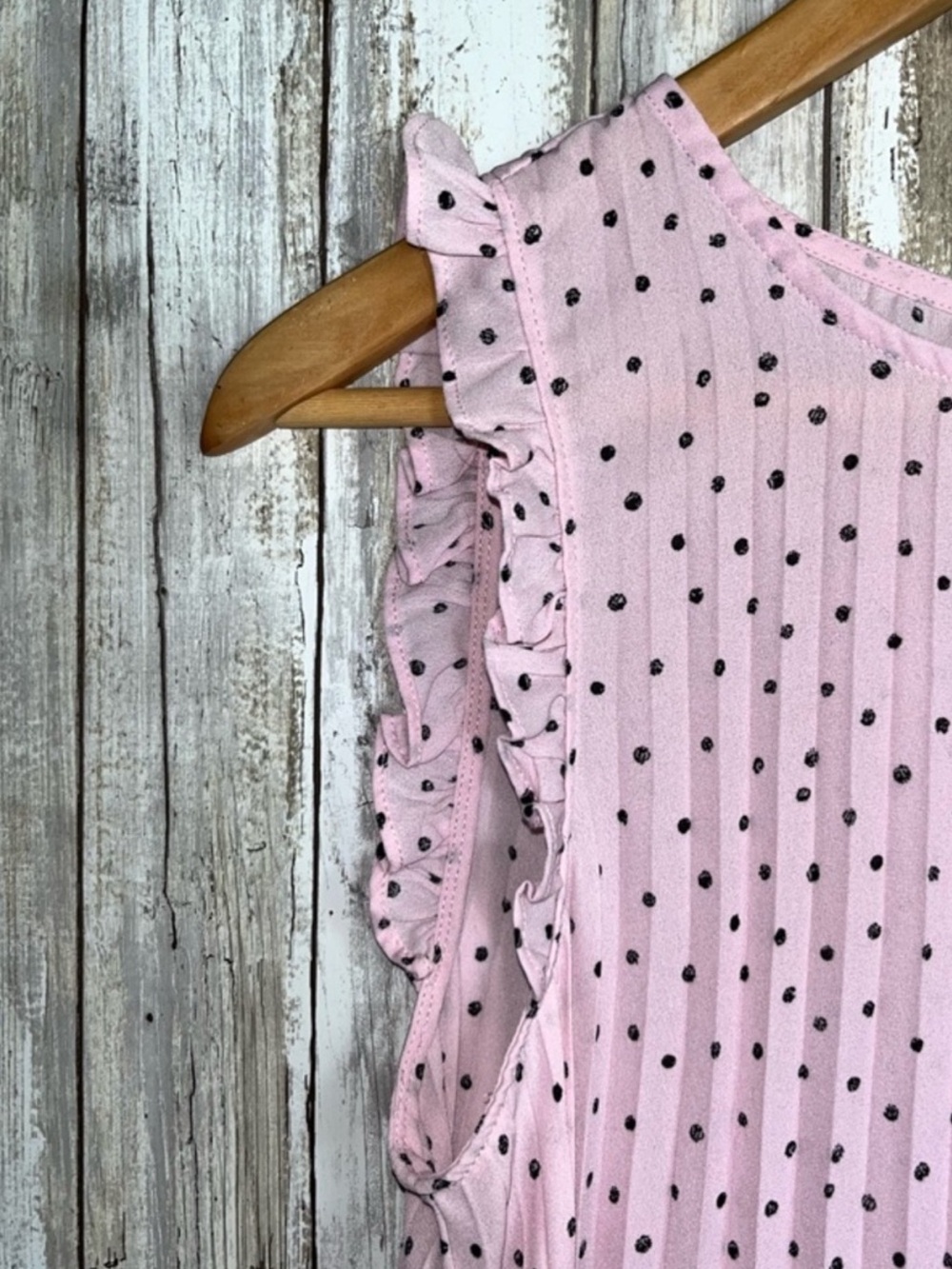 Maurices Polka Dot Pleated Tank Top Small Pink Ruffle Sleeve Feminine Blouse - Picture 6 of 6
